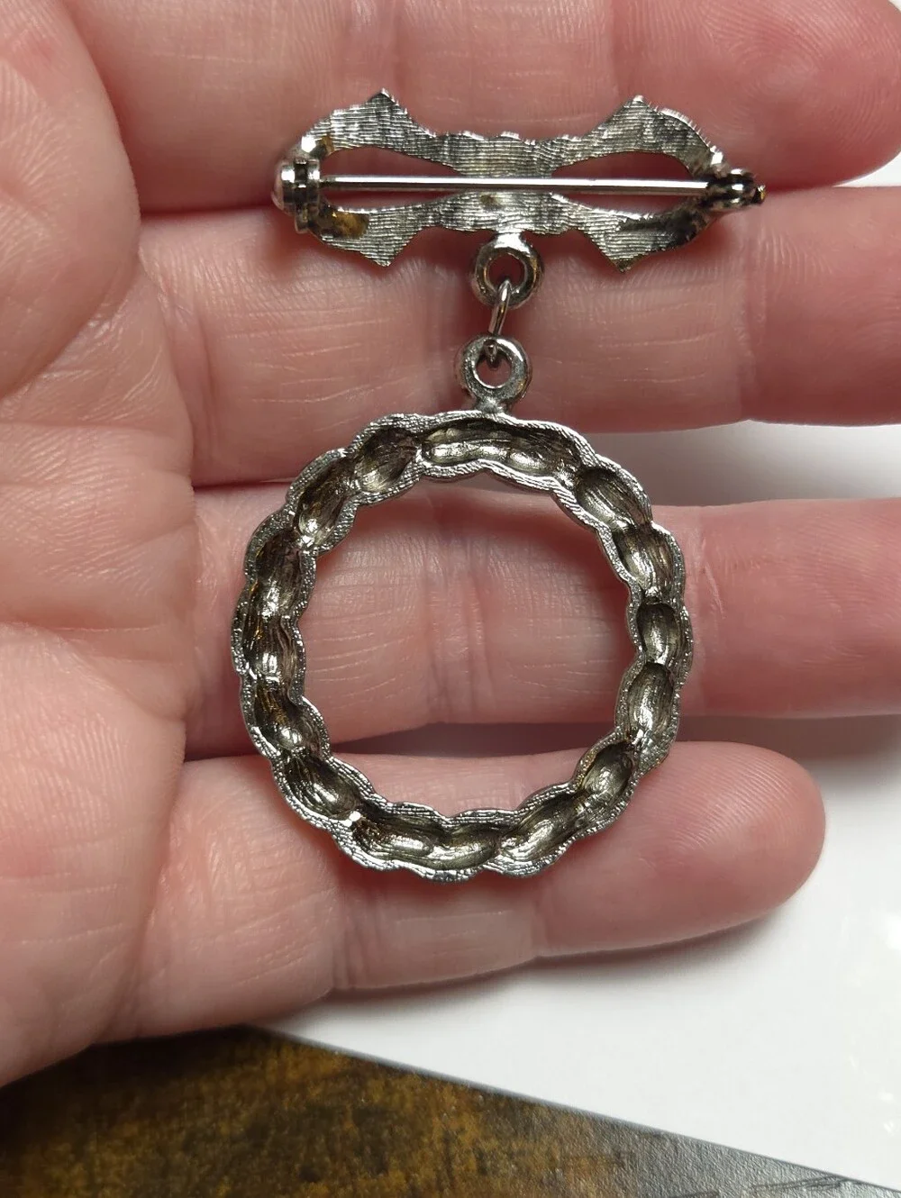 Vintage Silver Bow & Round Ornate Pearl Dangle Brooch